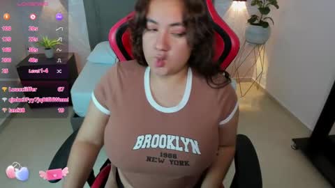 Nadine online show from January 17, 11:07 pm