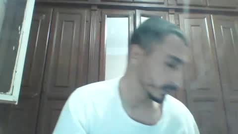 V online show from December 31, 2:03 pm