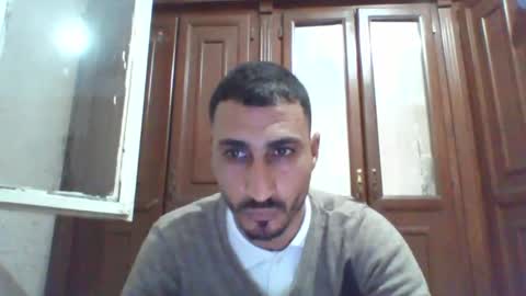 V online show from January 23, 12:30 pm