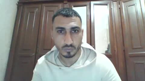 V online show from February 1, 11:32 am