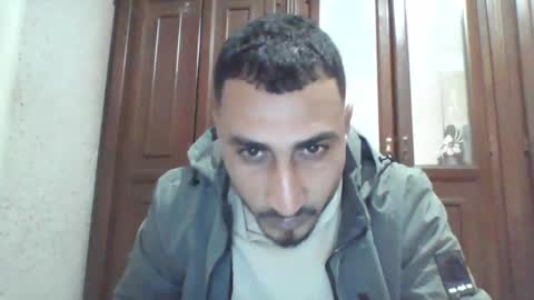 V online show from February 3, 11:53 am