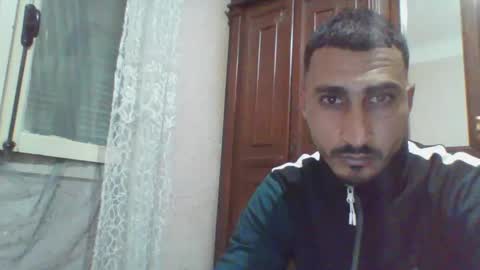 V online show from February 9, 4:50 pm