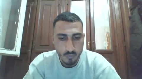 V online show from February 25, 12:45 pm