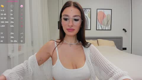 Snapshot of nadyayax chatting on January 18, 2:44 pm Nadya online show from January 18, 2:44 pm