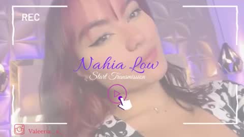 Snapshot of nahia_low chatting on March 4, 2:27 am Valeria online show from March 4, 2:27 am