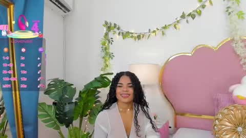 Snapshot of nahiarareina chatting on September 12, 2:06 pm NahiaraReina online show from September 12, 2:06 pm