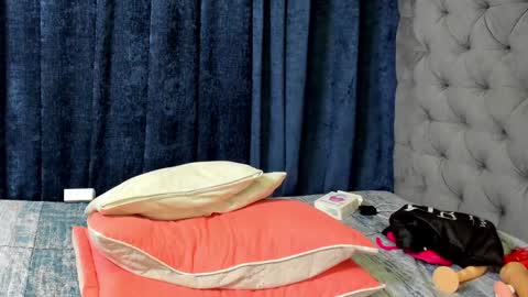 nahirobyy ebonyy online show from February 8, 4:14 am