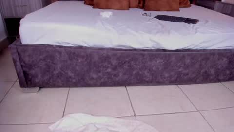  VICTORIA  online show from March 4, 10:49 pm