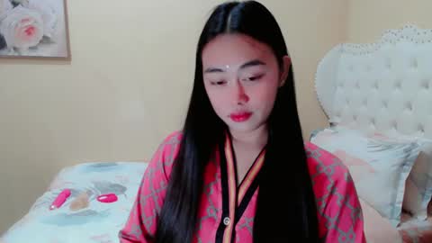 Snapshot of nairobi_fuckdoll chatting on December 13, 12:50 pm Kate online show from December 13, 12:50 pm