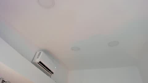 INSTAGRAM  m2221     online show from January 9, 11:03 am