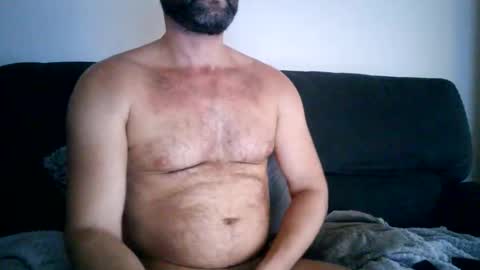 naked_dude25 online show from December 8, 7:47 am