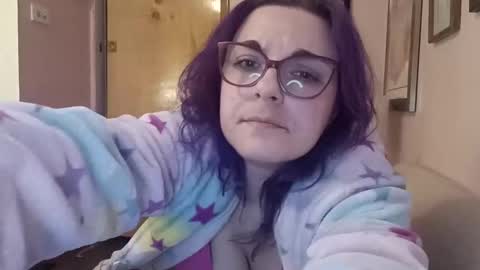 Lizzy online show from January 15, 5:50 am