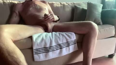 Snapshot of nakedusually chatting on January 16, 10:55 pm Masturbating boys need to be spanked. online show from January 16, 10:55 pm