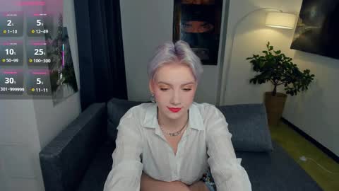 Kate online show from October 4, 11:52 am