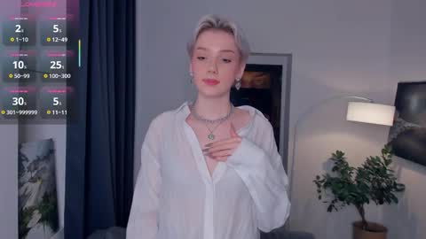 Kate online show from November 2, 12:18 pm