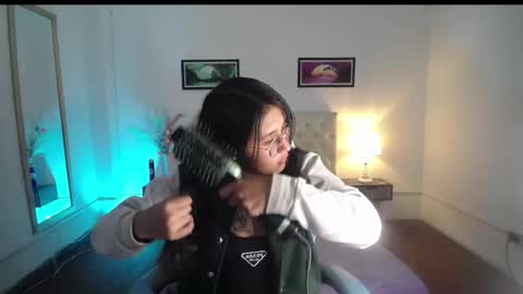 nala_sc online show from October 19, 9:59 pm