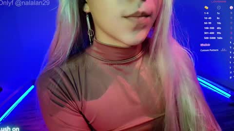 Snapshot of nalan_ chatting on January 29, 9:23 am Onlyf4s nalalan29 online show from January 29, 9:23 am