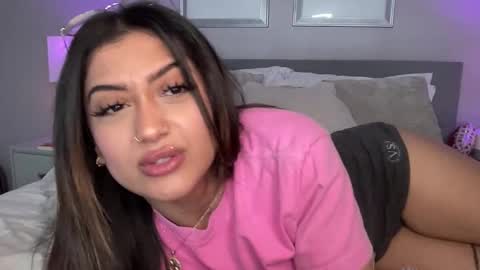 Snapshot of nalanistorme chatting on December 16, 2:27 am Nalani online show from December 16, 2:27 am