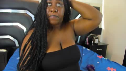 Nanami  online show from December 6, 8:29 pm