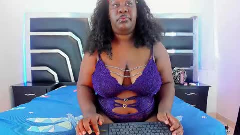 Nanami  online show from March 11, 8:20 pm