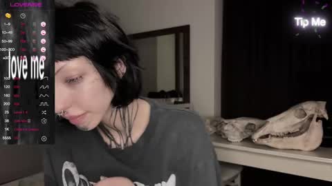 Snapshot of nananevaeragain chatting on December 21, 3:53 pm Nana online show from December 21, 3:53 pm