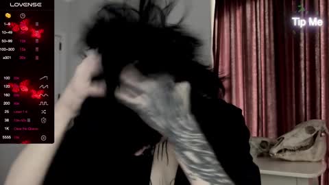 Snapshot of nananevaeragain chatting on January 3, 12:19 pm Nana online show from January 3, 12:19 pm