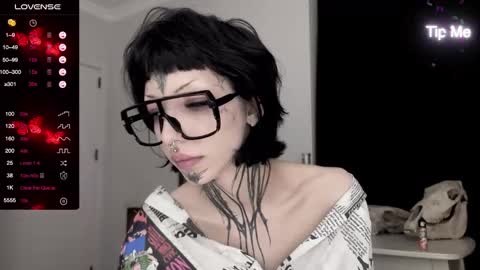 Snapshot of nananevaeragain chatting on January 11, 3:09 pm Nana online show from January 11, 3:09 pm