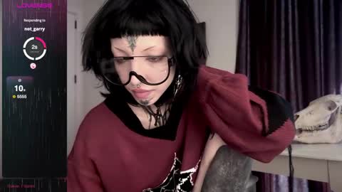 Snapshot of nananevaeragain chatting on March 10, 11:21 am Nana online show from March 10, 11:21 am