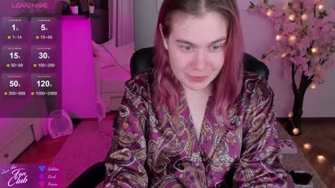 Nancy online show from December 12, 6:21 pm