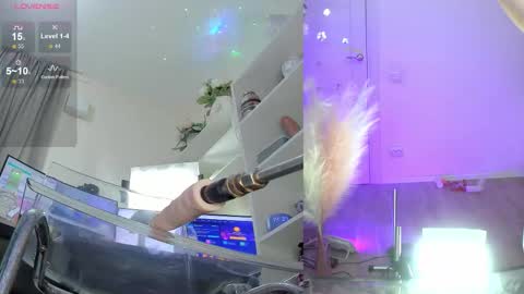 Snapshot of nancy_winter chatting on November 17, 11:38 am INSTAGRAM bekkercat online show from November 17, 11:38 am