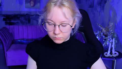 nancymartinez online show from December 31, 5:00 am