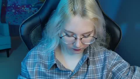 nancymartinez online show from January 9, 7:08 pm