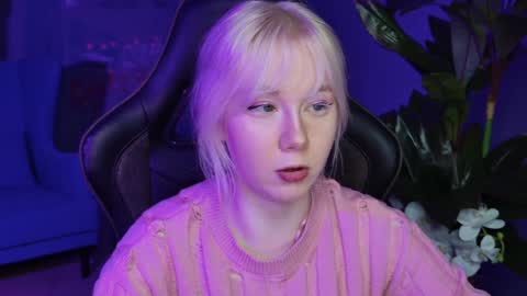 nancymartinez online show from January 19, 11:12 am