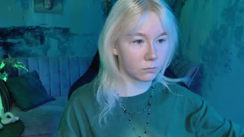 nancymartinez online show from January 21, 5:05 am