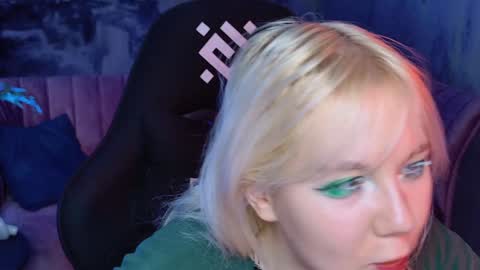 nancymartinez online show from January 21, 11:13 am