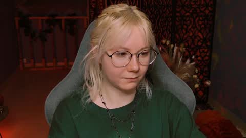 nancymartinez online show from January 24, 8:55 am