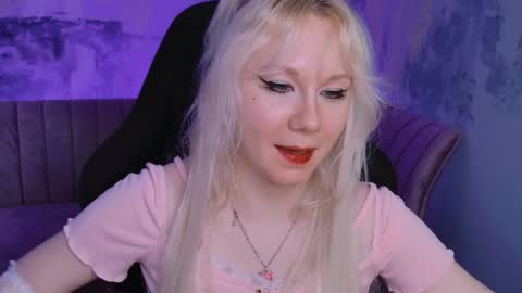 nancymartinez online show from February 1, 7:13 pm