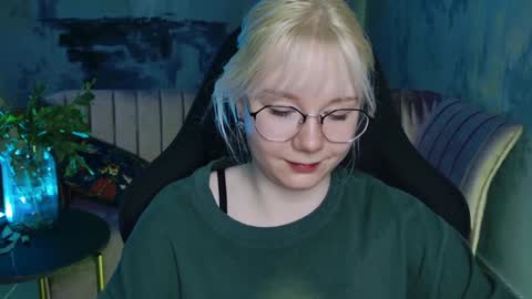 nancymartinez online show from February 8, 11:12 am