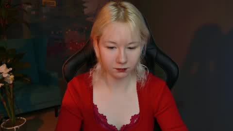 nancymartinez online show from February 24, 5:11 am