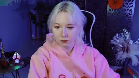 nancymartinez online show from February 25, 1:06 pm