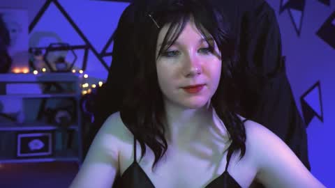 nancymartinez online show from February 26, 7:16 pm