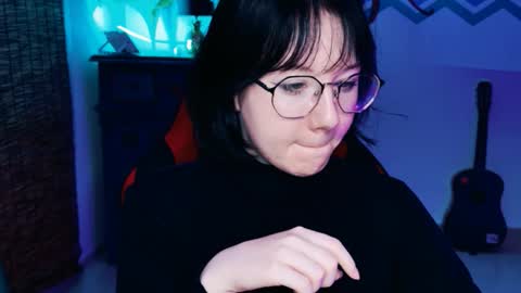 nancymartinez online show from September 17, 1:02 pm