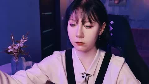 nancymartinez online show from September 18, 1:02 pm