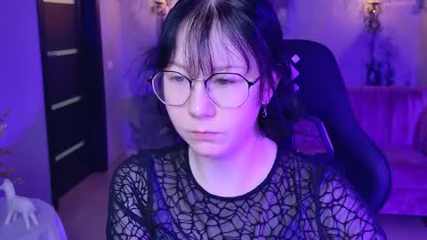 nancymartinez online show from September 30, 9:14 am