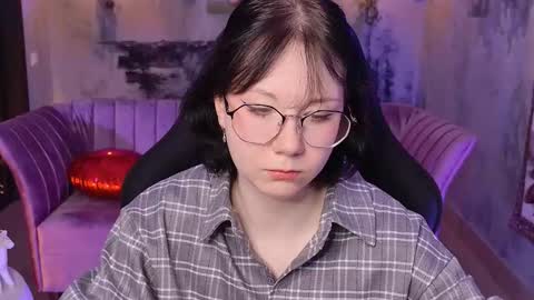 nancymartinez online show from October 17, 9:12 am