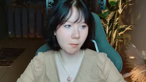 nancymartinez online show from November 19, 5:07 am