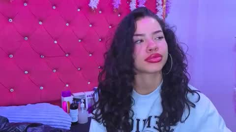 nanis james15 online show from November 25, 2:55 am