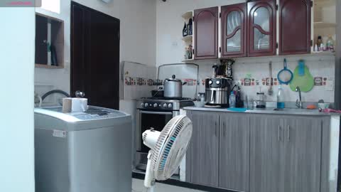 Snapshot of nanna_and_balder2 chatting on February 6, 8:56 pm nanna_and_balder2 online show from February 6, 8:56 pm