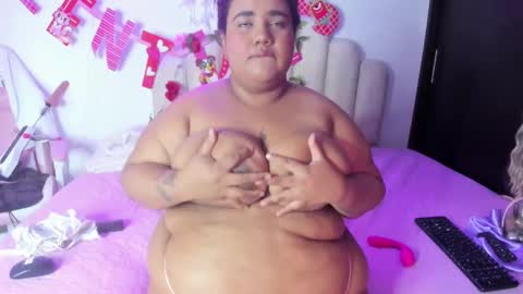    online show from February 5, 9:07 pm