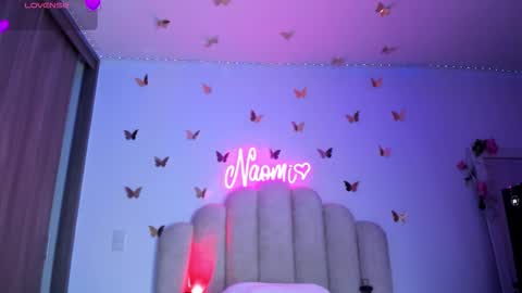    online show from November 25, 11:27 pm